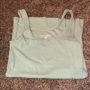 Tank top!!